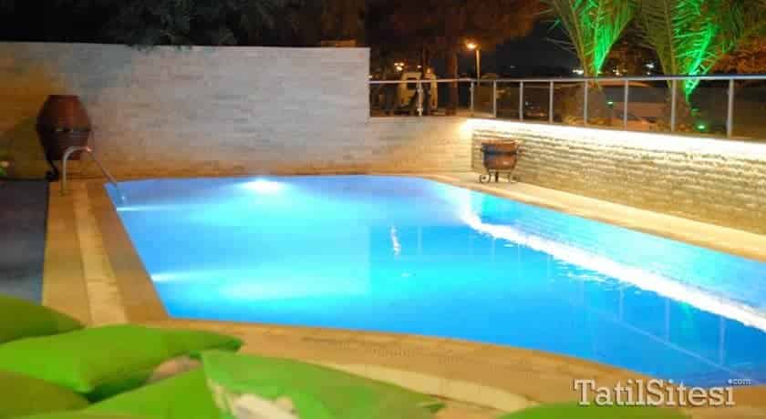 Koz Eliba Otel Çeşme